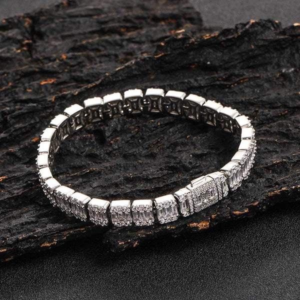 Baguette Tennis Bracelet in White Gold - 8mm